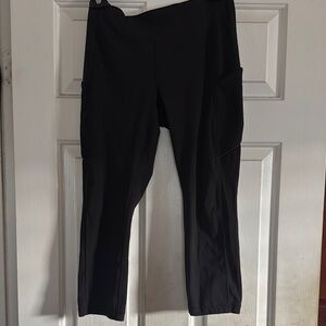 Black Cropped Athletic Pants